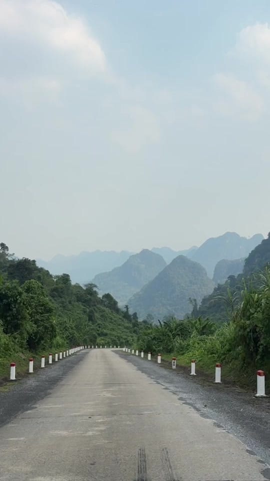 Post 1 by Sarah | Travel & Adventure UGC on TikTok (video)