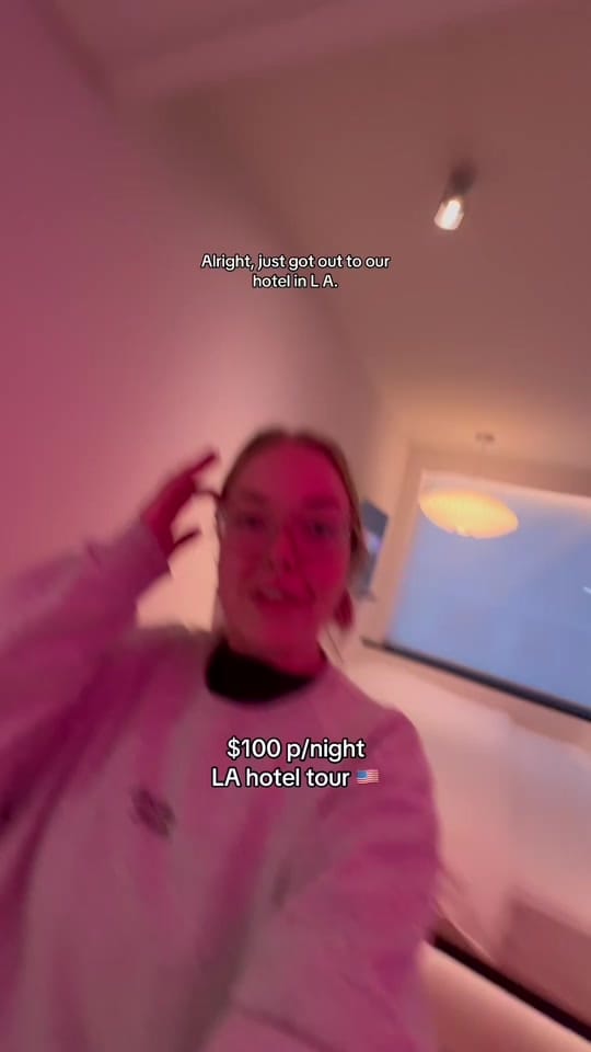 Post 4 by josieliftsthings on TikTok (video)