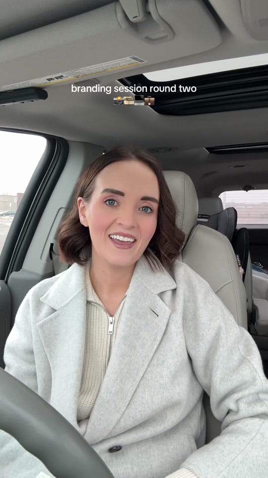 Post 2 by Sydney Leigh on TikTok (video)