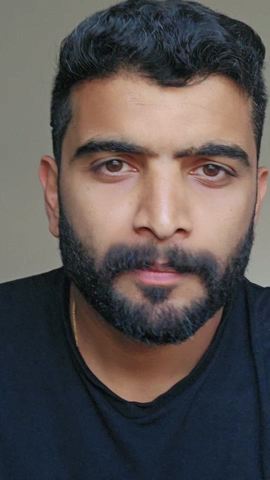 Post 7 by Aɴɪʟ JᴏᴏBᴇᴇS on TikTok (video)