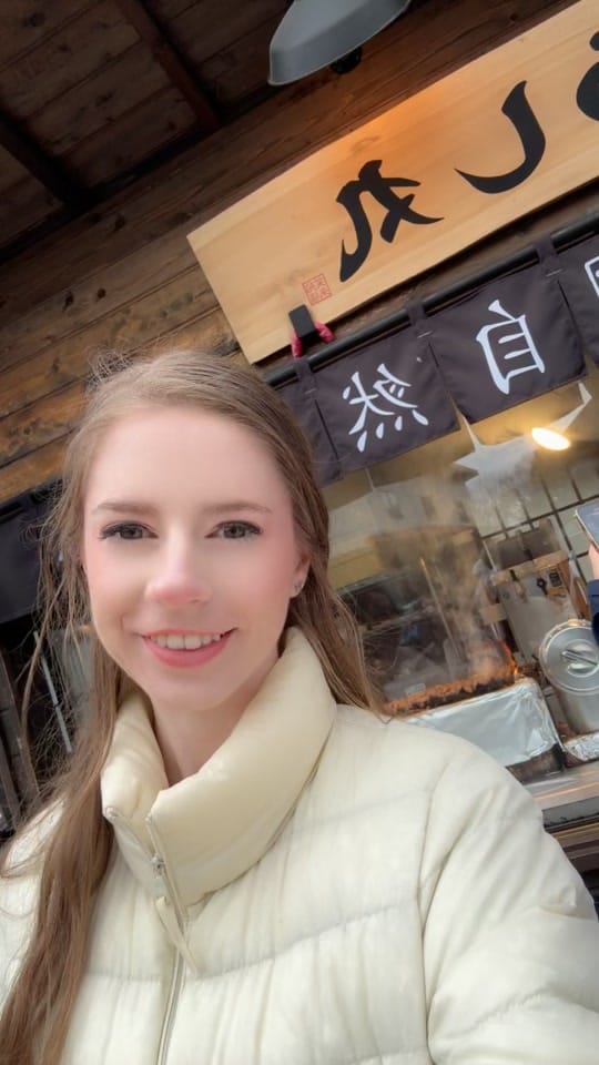 Post 4 by Ellie Skywalker on TikTok (video)