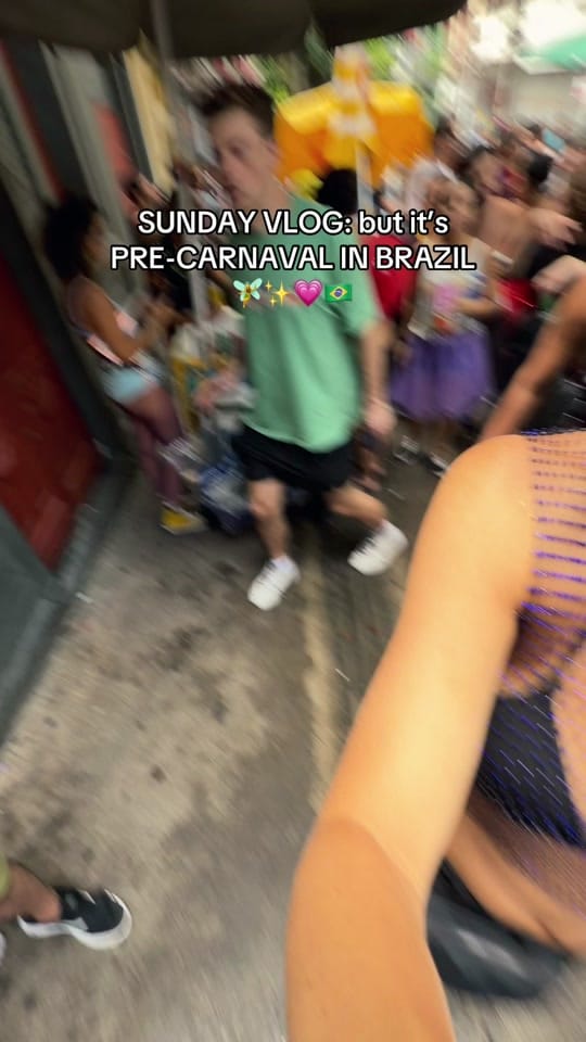 Post 9 by Sydney Furia 🇺🇸🩵🇧🇷 on TikTok (video)