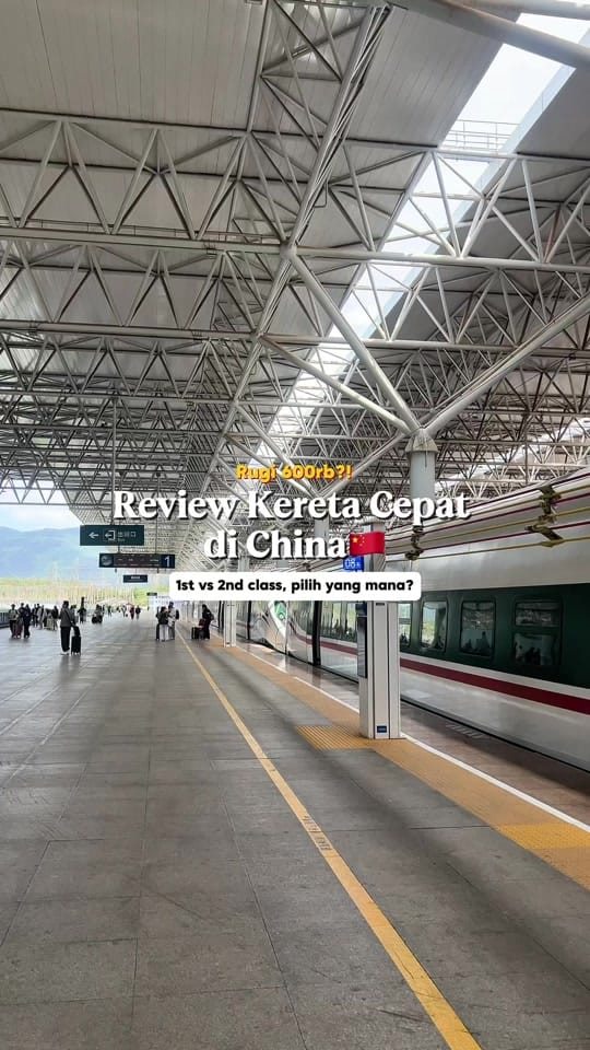 Post 5 by Livia | Travel & Food Diaries on TikTok (video)