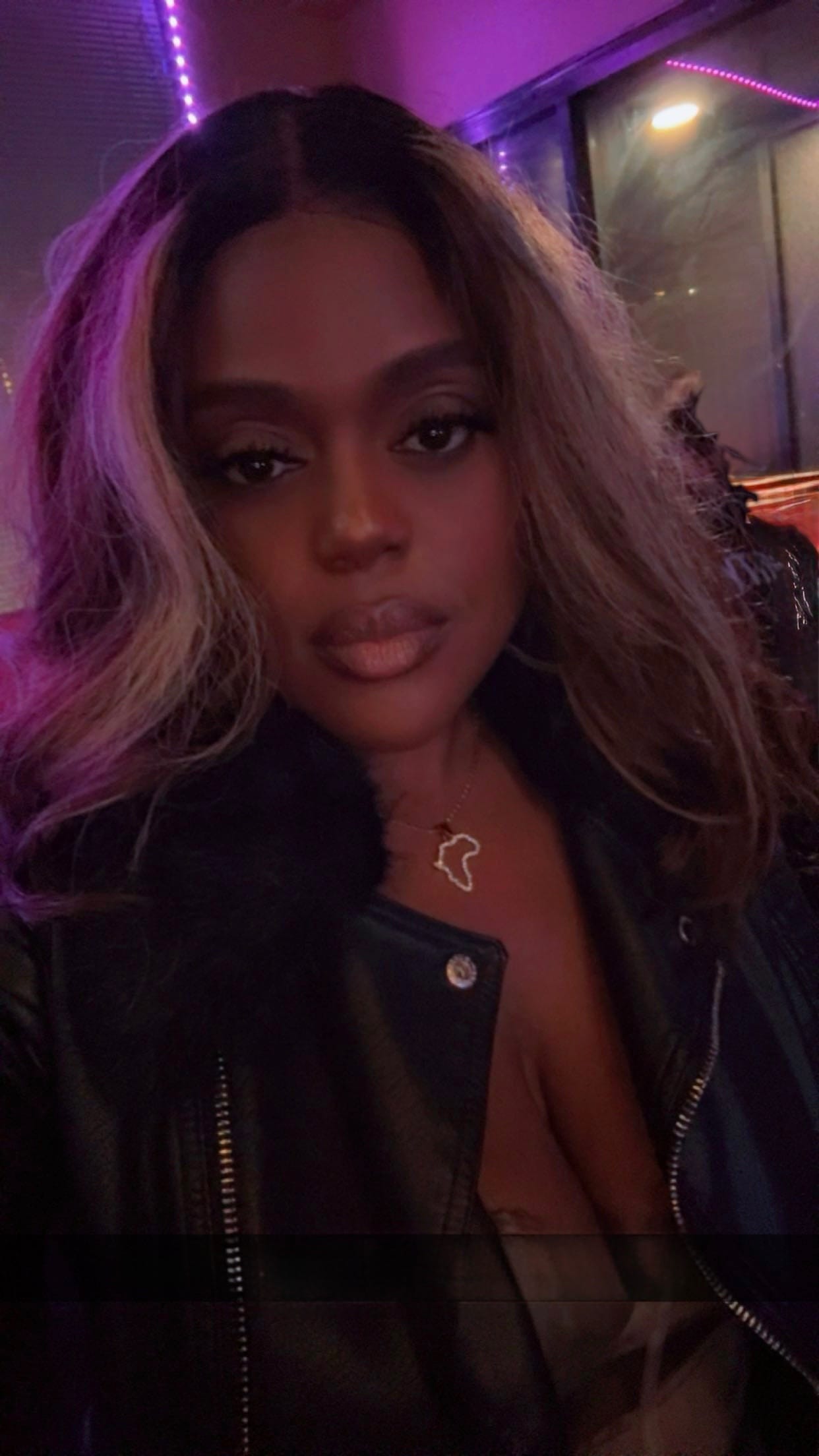 Post 2 by Kennie87 on TikTok (video)