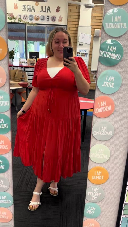 Post 4 by Holly | Miss Mercer on TikTok (video)