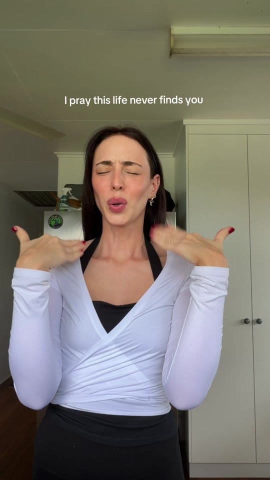 Post 2 by EM ☀️ on TikTok (video)