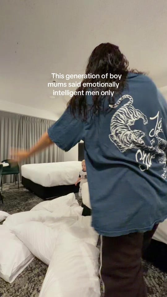 Post 9 by EM ☀️ on TikTok (video)