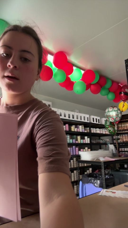 Post 9 by candlesbymadi backup on TikTok (video)