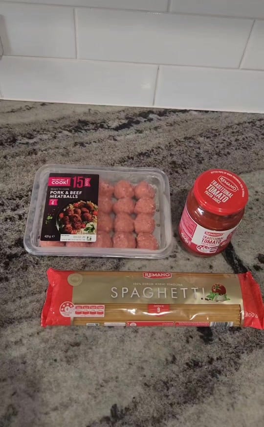 Post 7 by Aussie Budget Mama on TikTok (video)