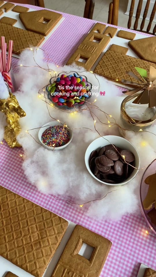Post 9 by intothesauce on TikTok (video)