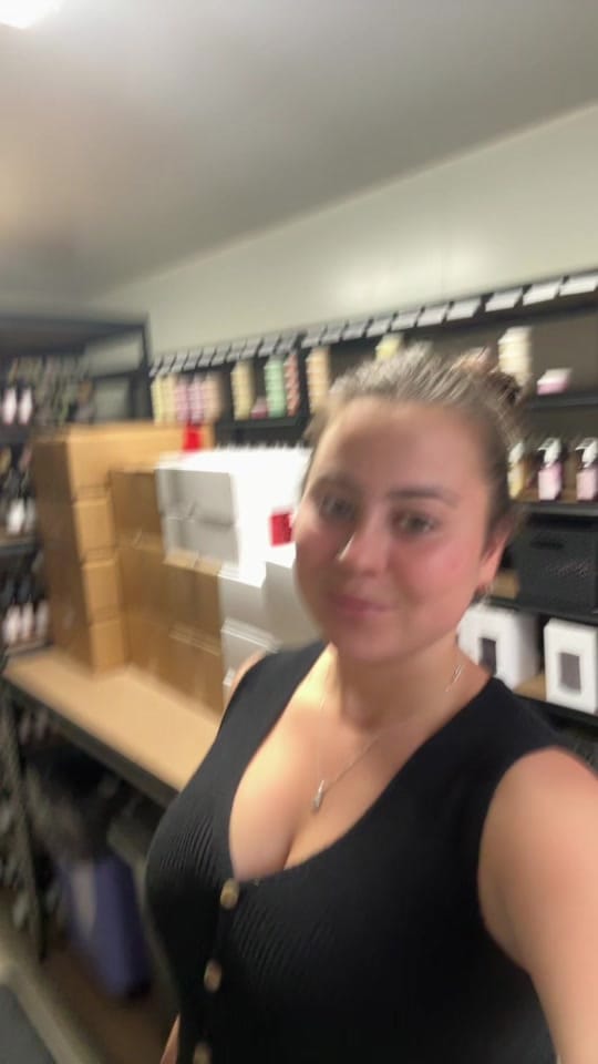 Post 8 by candlesbymadi on TikTok (video)