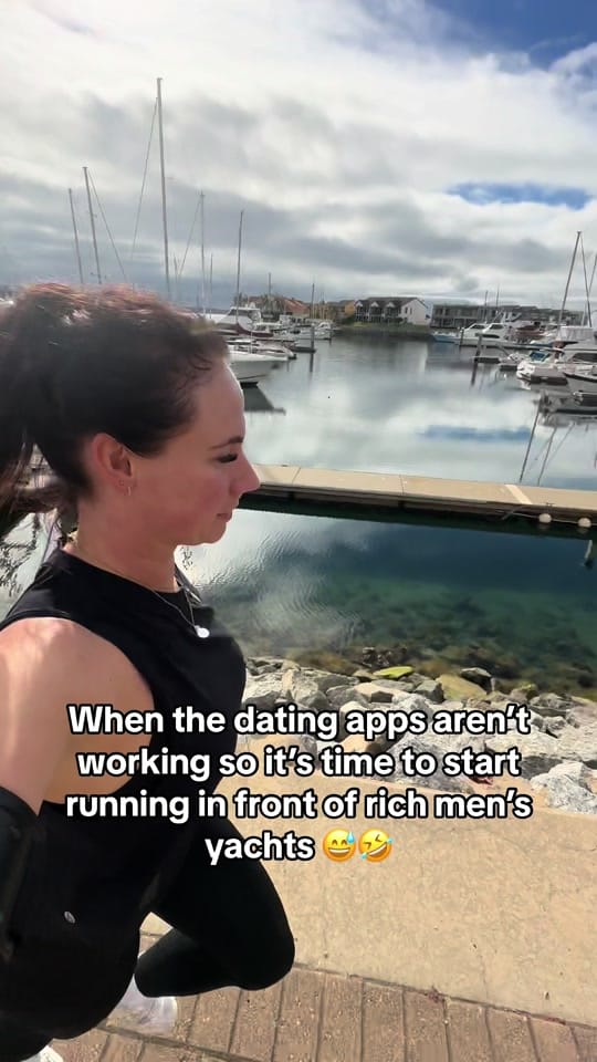 Post 9 by Ashleigh Stapleton on TikTok (video)
