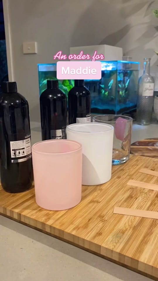 Post 8 by The Little Rose Candle Co. 🌹 on TikTok (video)