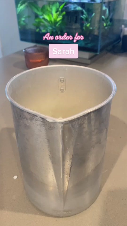 Post 9 by The Little Rose Candle Co. 🌹 on TikTok (video)