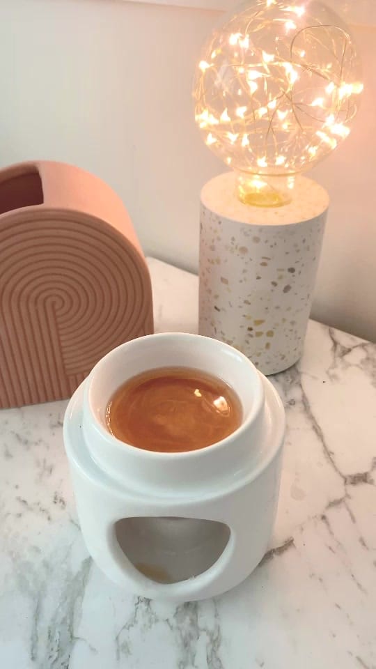 Post 10 by The Little Rose Candle Co. 🌹 on TikTok (video)