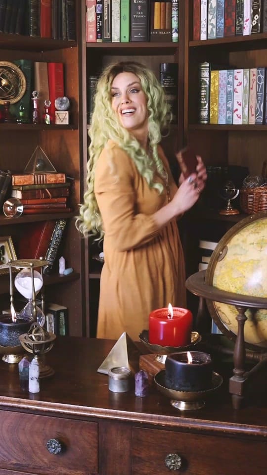 Post 8 by Stephanie Bendixsen on TikTok (video)