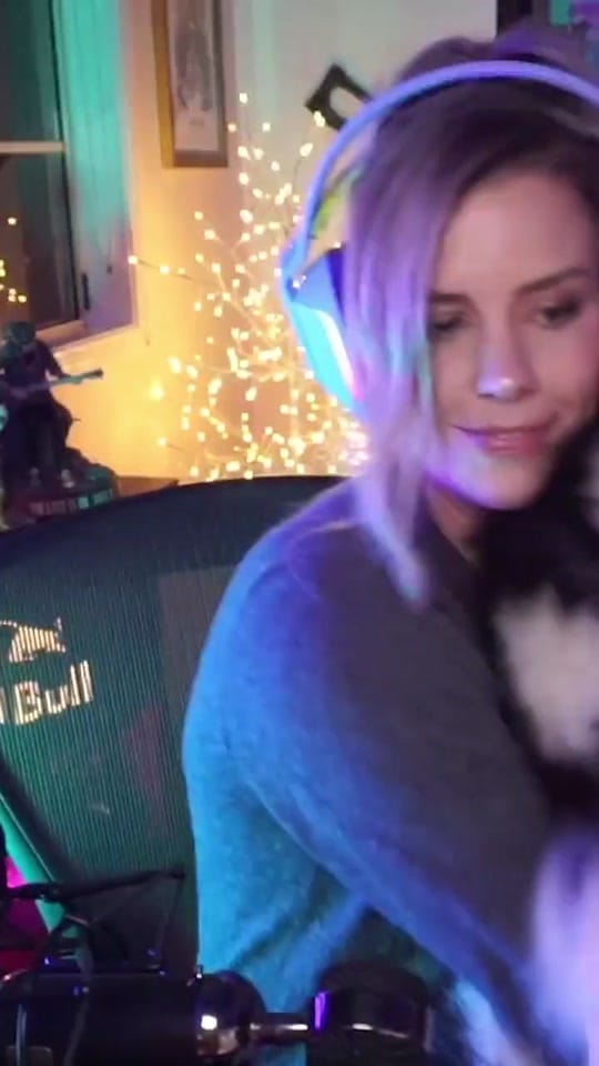 Post 10 by Stephanie Bendixsen on TikTok (video)