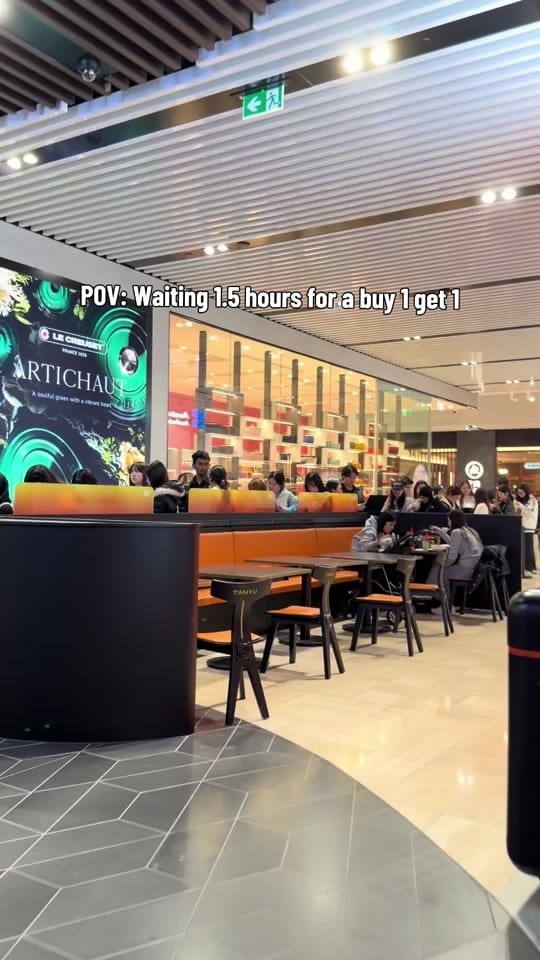 Post 6 by Xiao bao🐝 on TikTok (video)