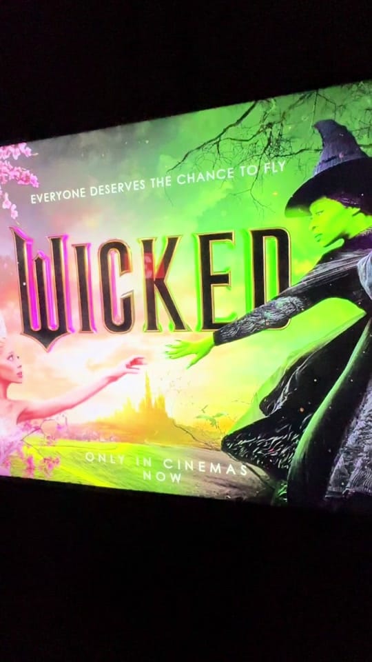 Post 5 by Hannah Pengilly on TikTok (video)