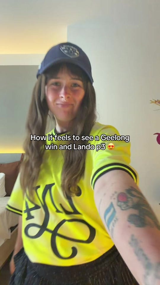 Post 2 by Hayley 💞 on TikTok (video)