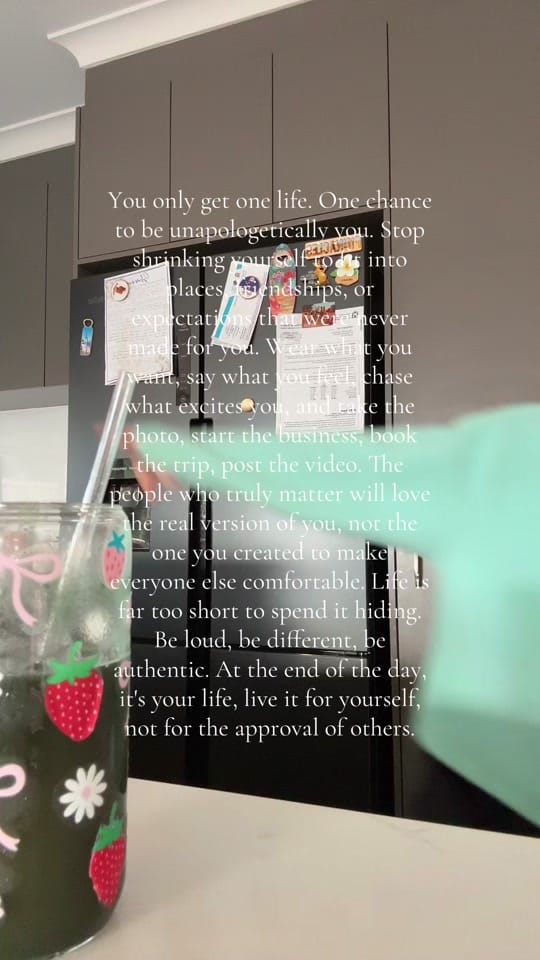 Post 7 by • Shannon O’Neill • on TikTok (video)