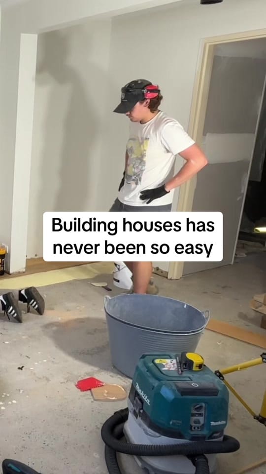 Post 6 by Hurley on TikTok (video)