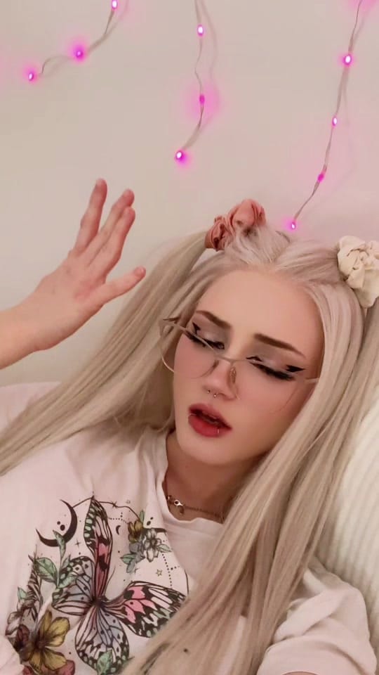 Post 5 by Lavender Lilly💫 on TikTok (video)