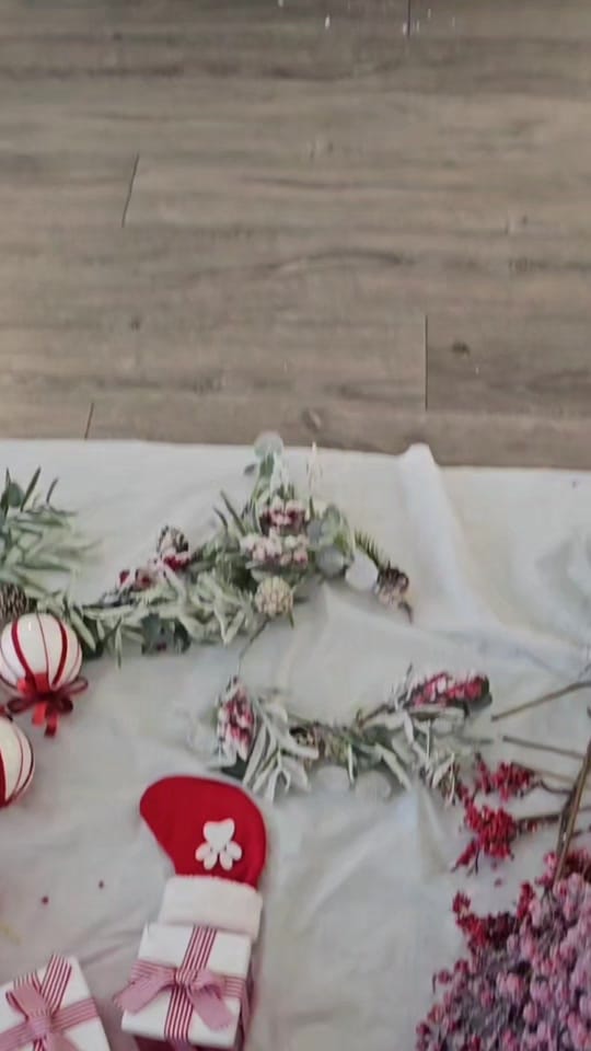 Post 5 by The Christmas Edit on TikTok (video)