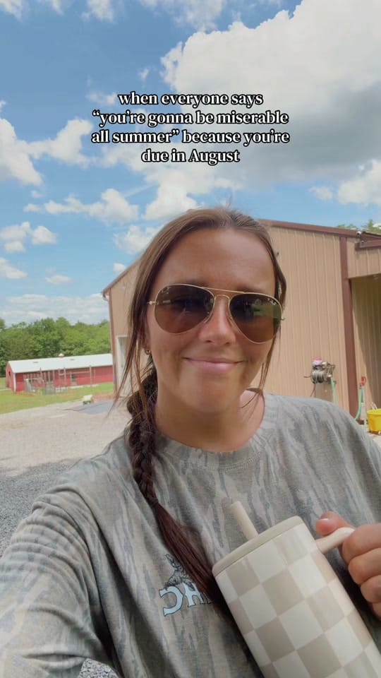 Post 5 by Sydney Cole on TikTok (video)