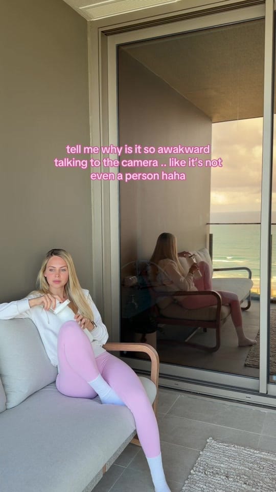 Post 6 by Julia Pintilie on TikTok (video)