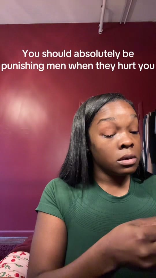 Post 10 by Sydney on TikTok (video)