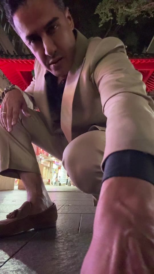 Post 6 by Karim on TikTok (video)