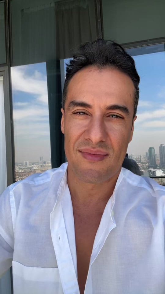 Post 10 by Karim on TikTok (video)