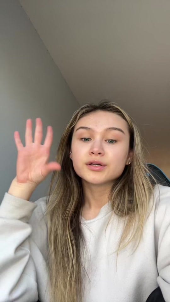 Post 9 by Sydney DeBlois on TikTok (video)
