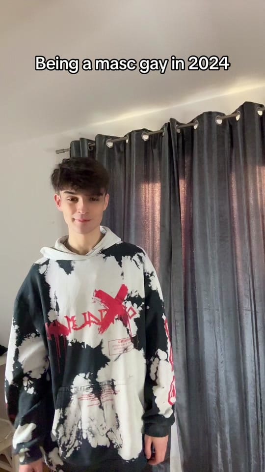 Post 9 by Luca 🏳️‍🌈 on TikTok (video)