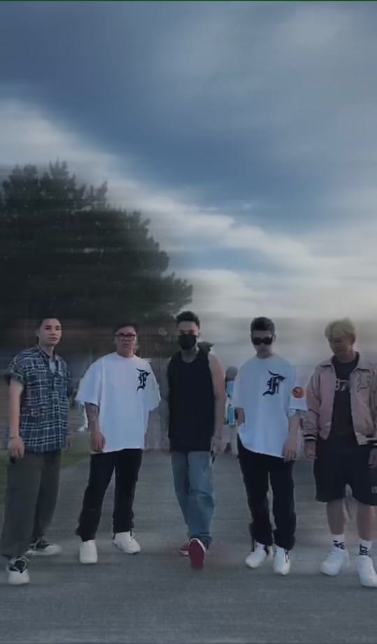 Post 7 by Sony Le on TikTok (video)
