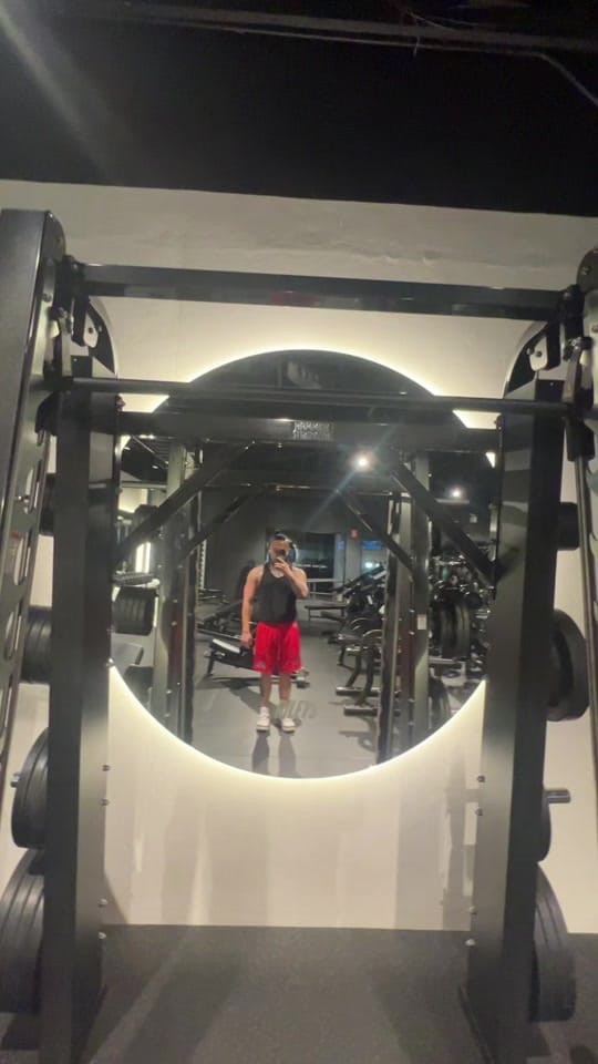 Post 2 by Sony Le on TikTok (video)