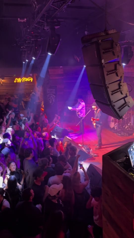 Post 5 by Steph 🫶🏼💖 on TikTok (video)
