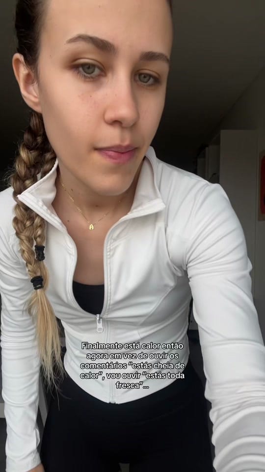 Post 8 by Adelaide Ferreira on TikTok (video)