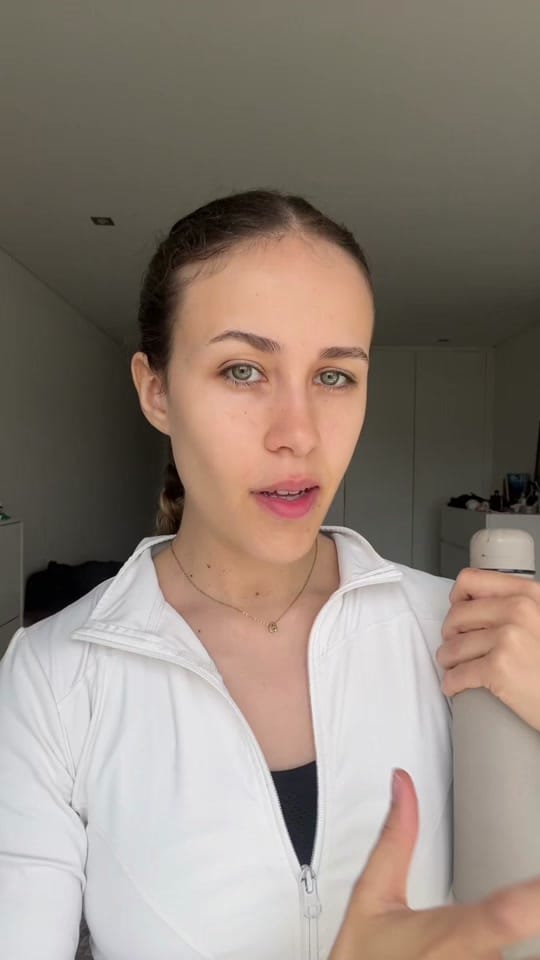 Post 9 by Adelaide Ferreira on TikTok (video)