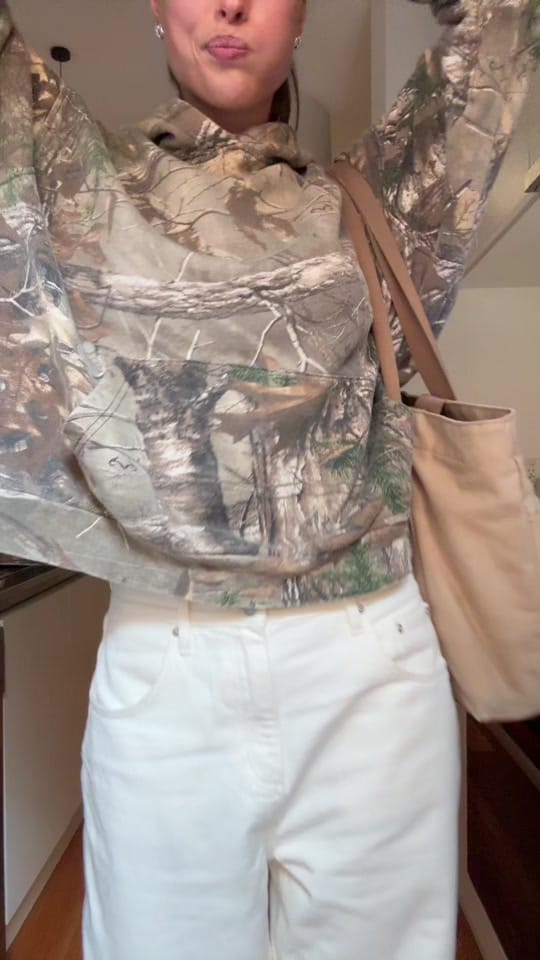 Post 4 by Maya Neagle on TikTok (video)