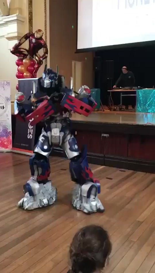 Post 5 by melbournetransformer on TikTok (video)