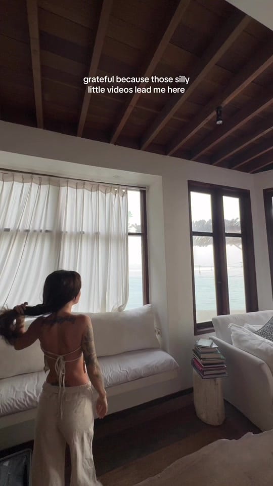 Post 4 by Rachael Niutta on TikTok (video)
