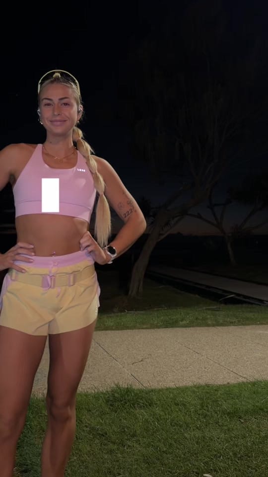 Post 1 by Kenzie Greaves on TikTok (video)