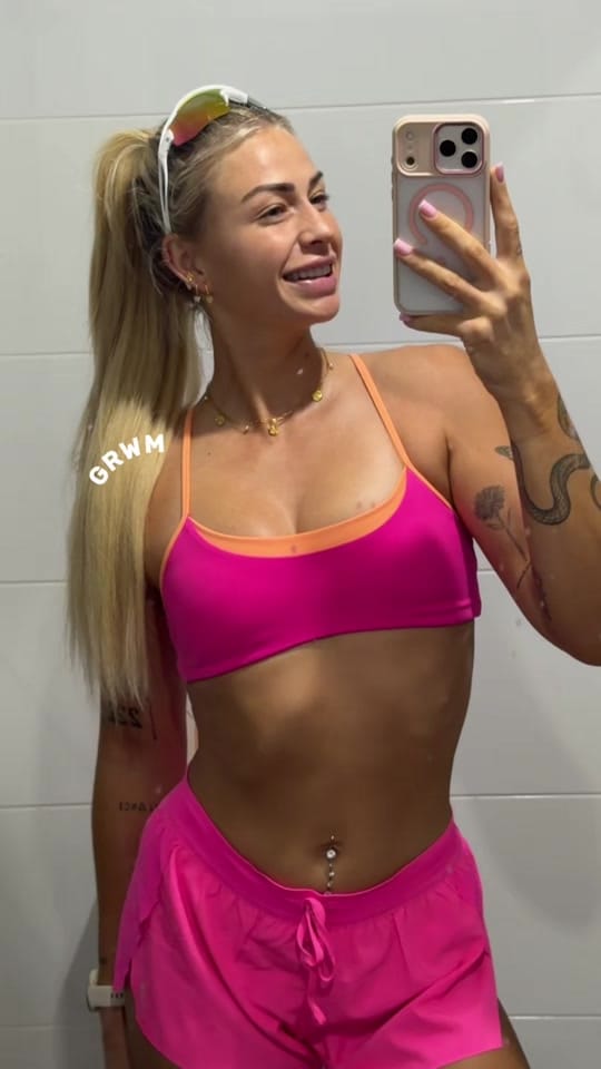 Post 8 by Kenzie Greaves on TikTok (video)
