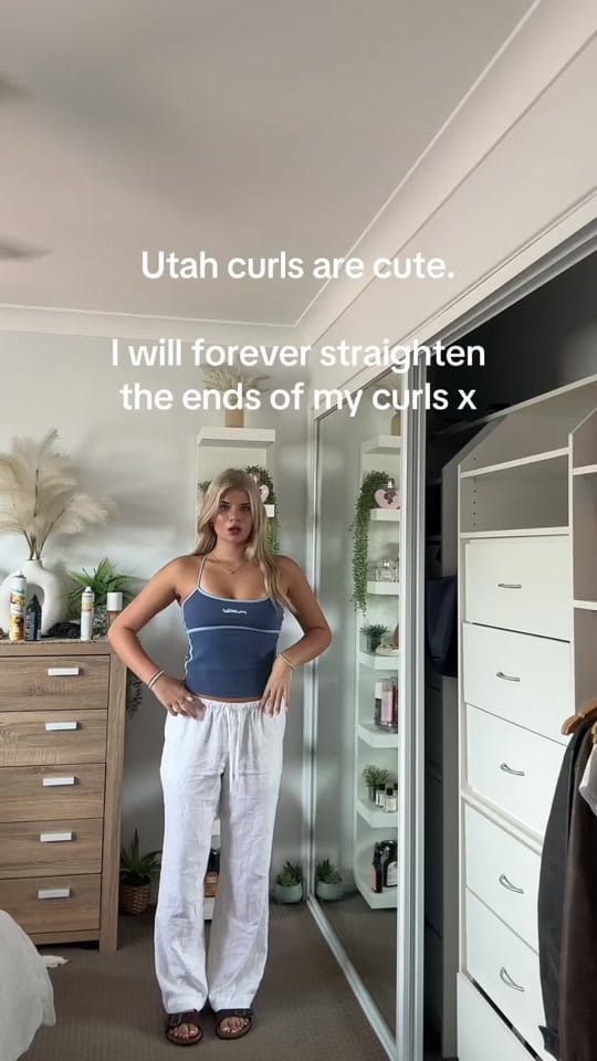 Post 4 by JASMINE on TikTok (video)