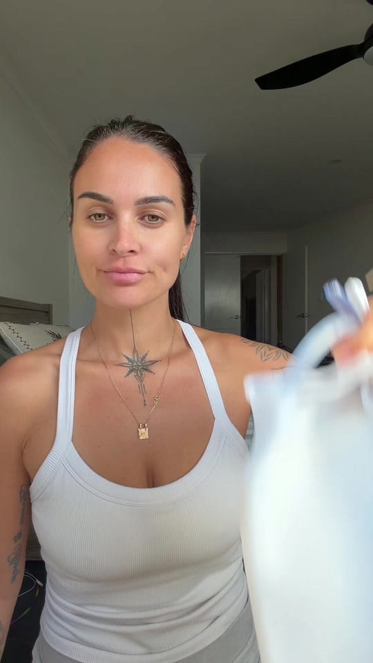Post 8 by talia221122 on TikTok (video)