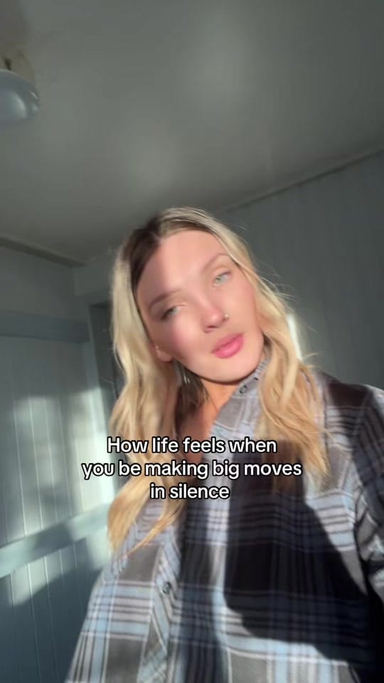 Post 6 by Ellie Parish on TikTok (video)
