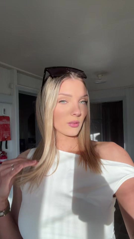 Post 3 by Ellie Parish on TikTok (video)