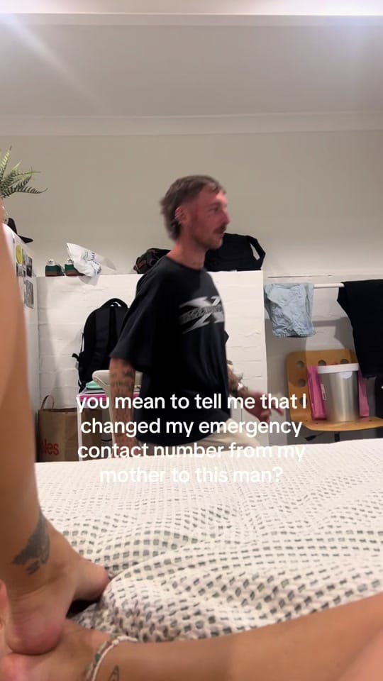 Post 1 by Ell Davis on TikTok (video)